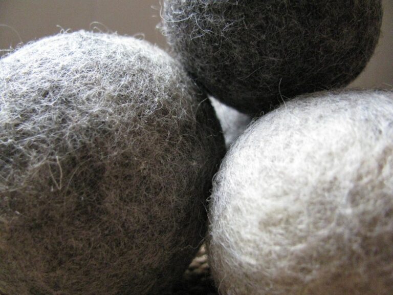 Dryer Balls: Embrace a Greener Laundry Routine